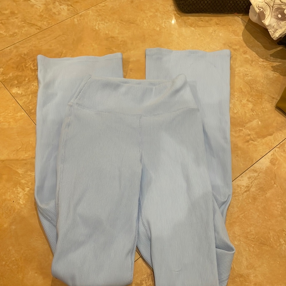 Pacsun blue flared leggings